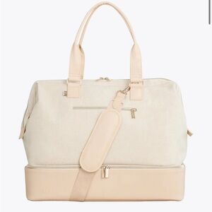 Beis weekender bag!!